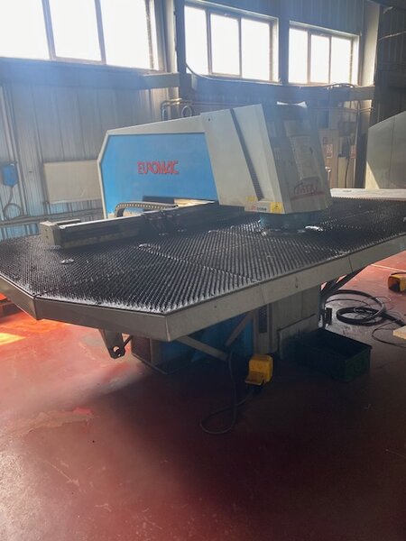 Vand masini unelte CNC si clasice  prelucrare table -tel 0744311510
